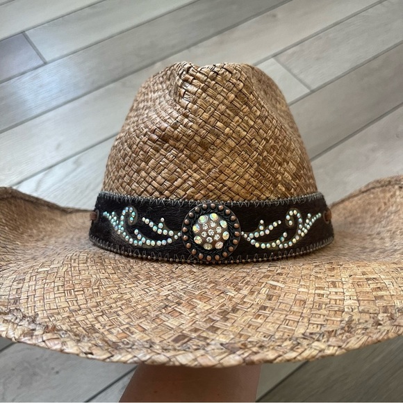 Cowgirl Hat Run A Muck by Bullhide Hats - Picture 3 of 11